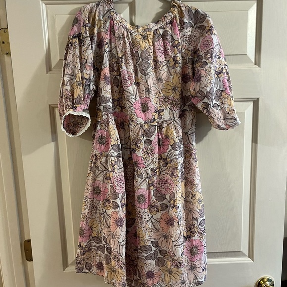 Olivaceous size S floral dress - Picture 2 of 4